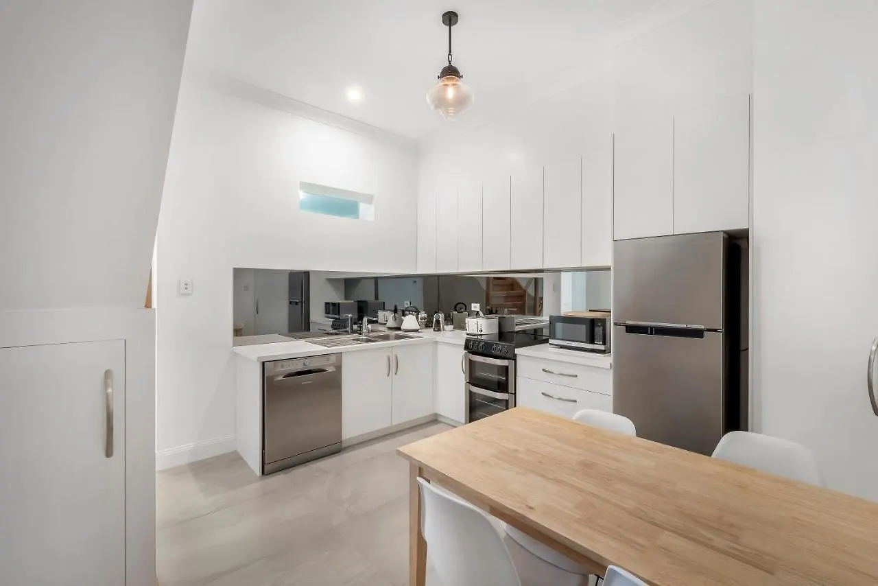 Apartment Brisbane Terrace - 3 Bedroom Hobart Inner City - Free Parking Australia