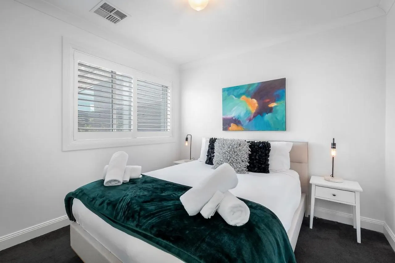 Brisbane Terrace - 3 Bedroom Hobart Inner City - Free Parking